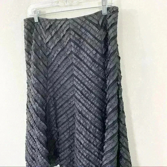 Frascara by Beker Fashions black midi cocktail skirt - Picture 2 of 3